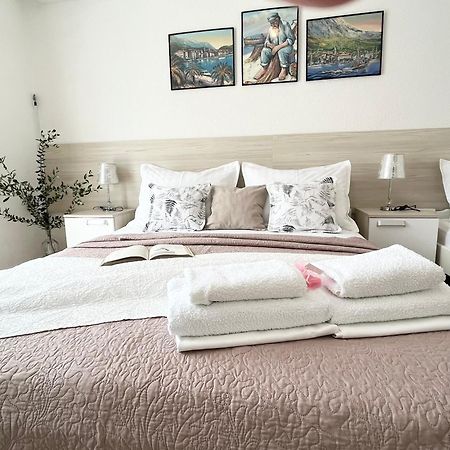 Apartments Irma Baška Voda Екстериор снимка