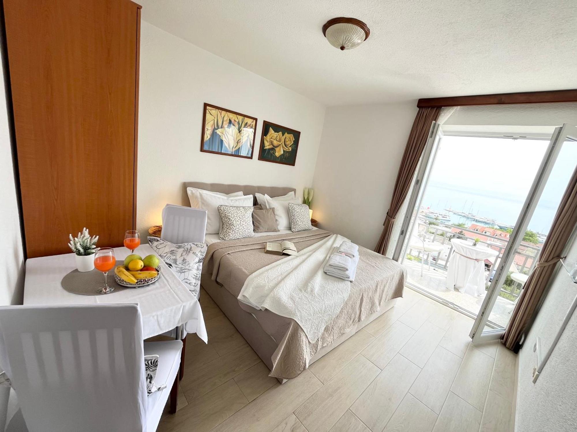 Apartments Irma Baška Voda Екстериор снимка