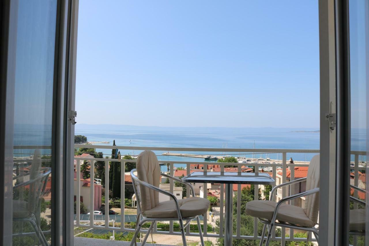 Apartments Irma Baška Voda Екстериор снимка